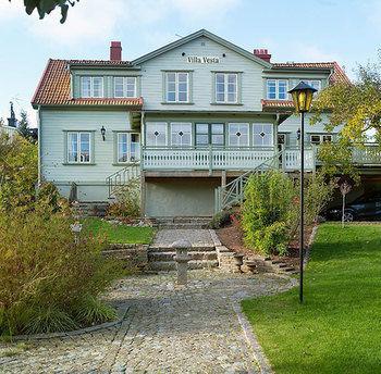 Guest house Hotell Villa Vesta 4*